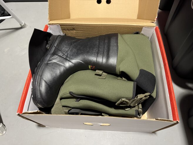 Neoprene Outbound Bootfoot Chest Wader, Green